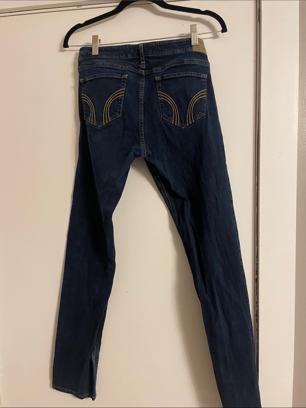 Hollister Dark Blue Skinny Jeans with Curved Pocket Stitching
